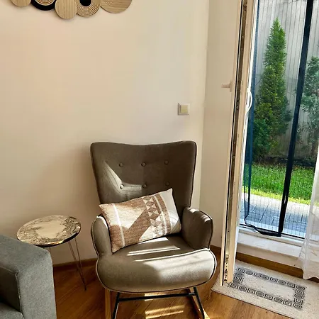 Apartamento Summer Breeze Ground-floor I Patio & Parking Varna