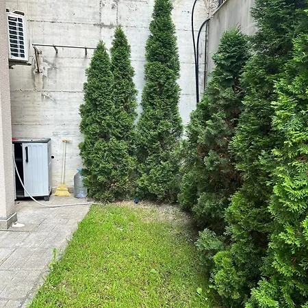 Summer Breeze Ground-floor I Patio & Parking *